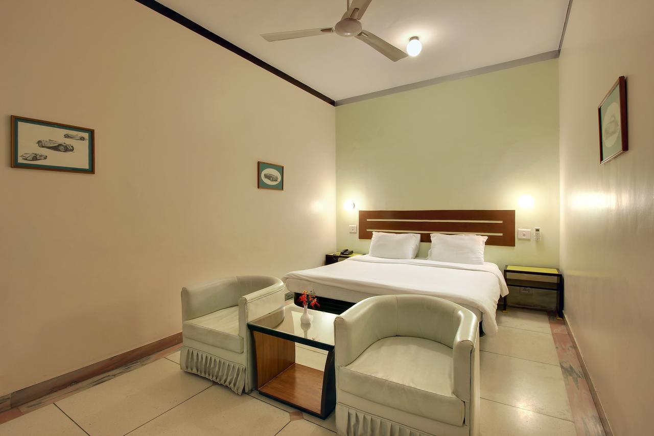Hotel Inn Season Mahamandir Exterior photo